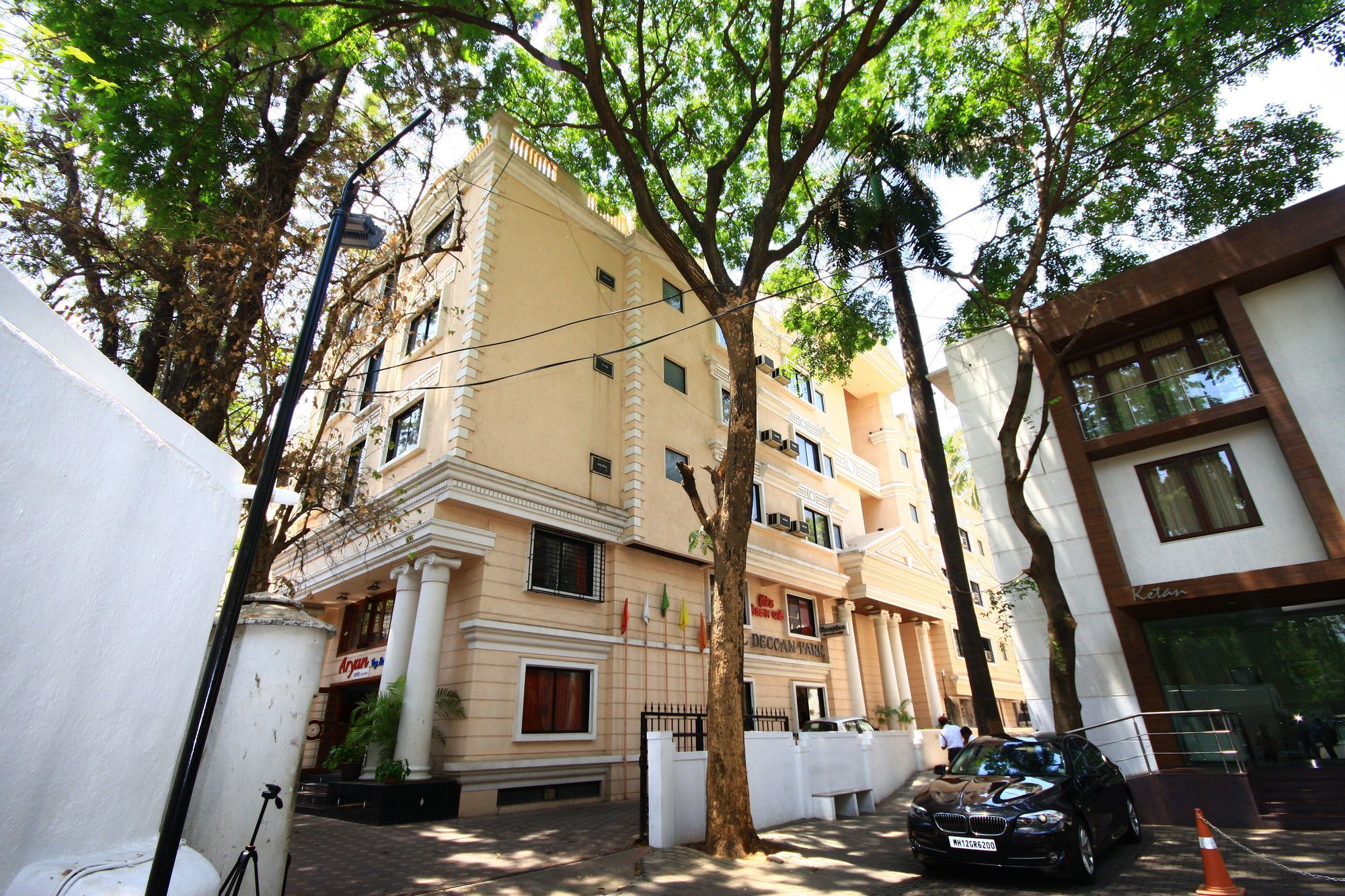 Hotel Deccan Park Pune Extérieur photo