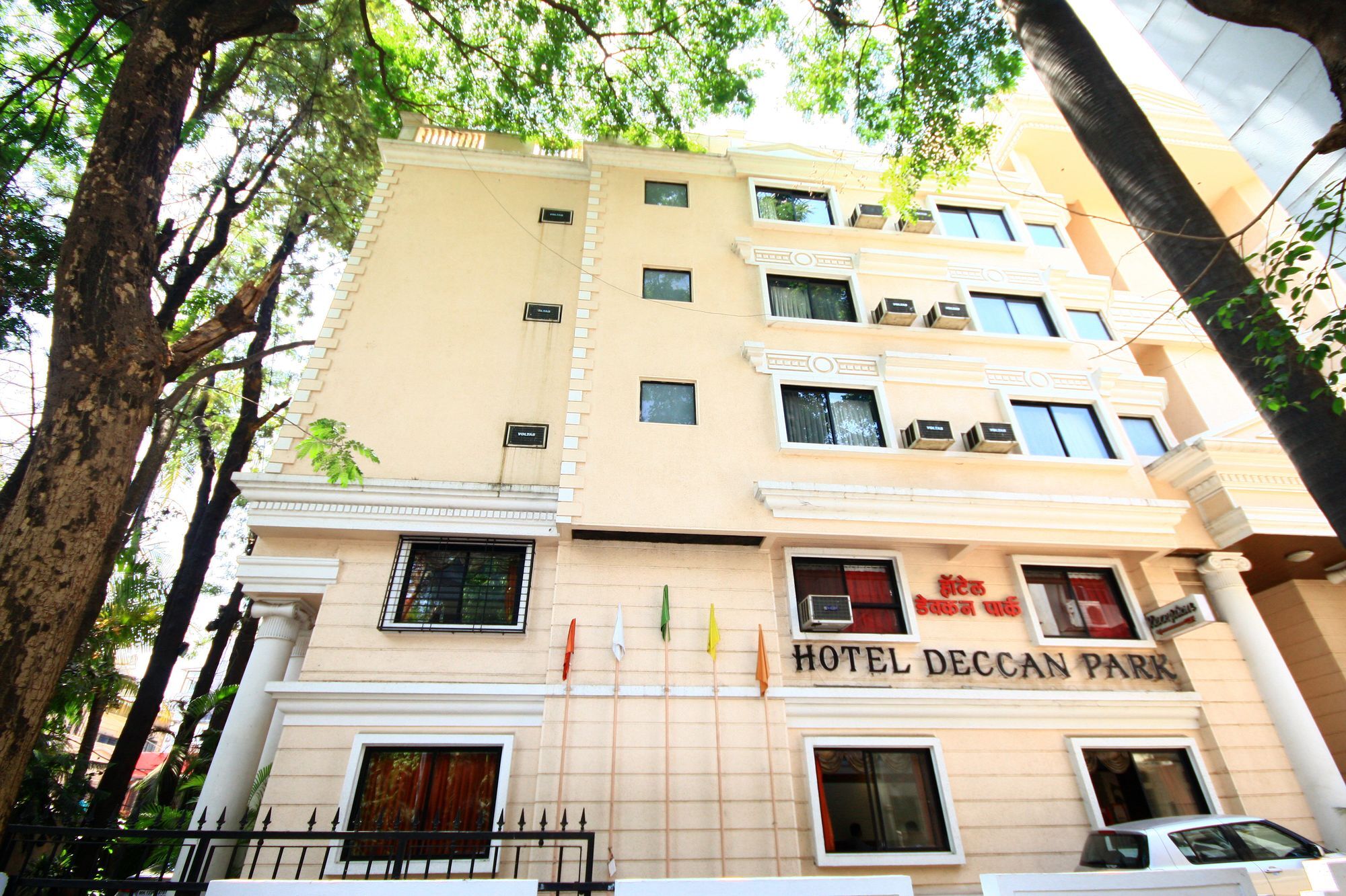 Hotel Deccan Park Pune Extérieur photo